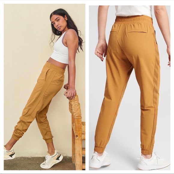 Athleta Pants - ATHLETA Textured Brooklyn Jogger Yellow Tuscan Gold US 6